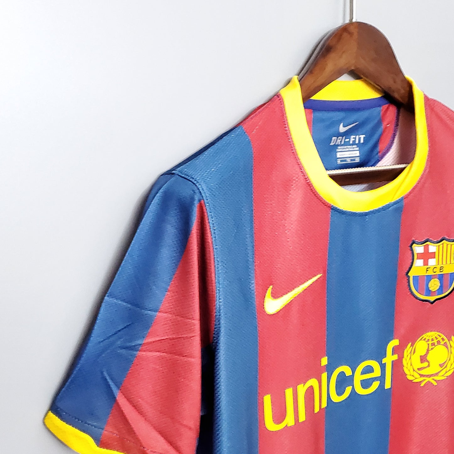 FC Barcelona 2010-11 Home Jersey