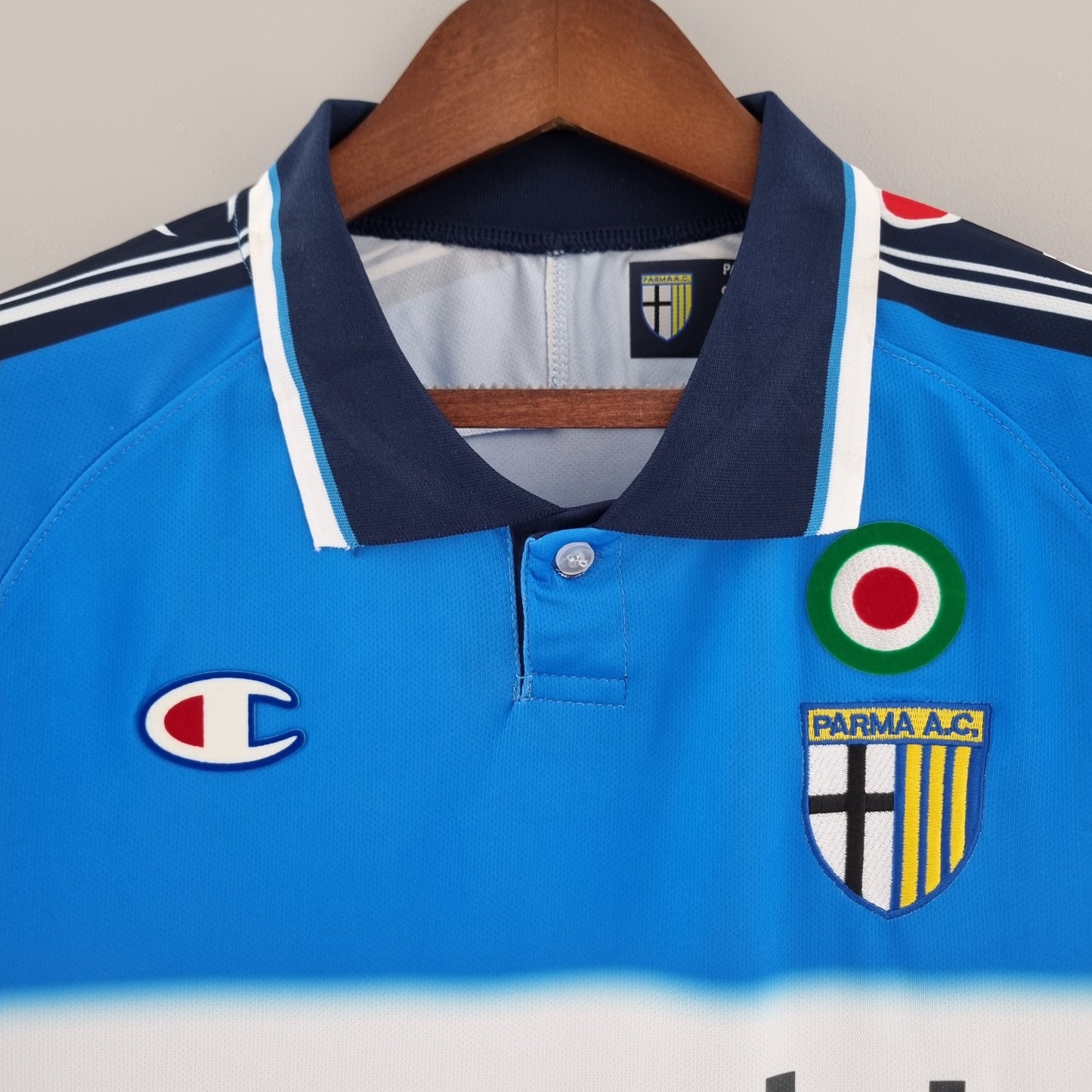 Parma 1999-00 Third Jersey