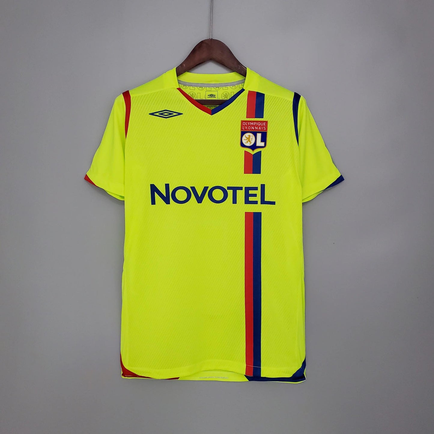 Lyon 2008-09 Away Retro Jersey