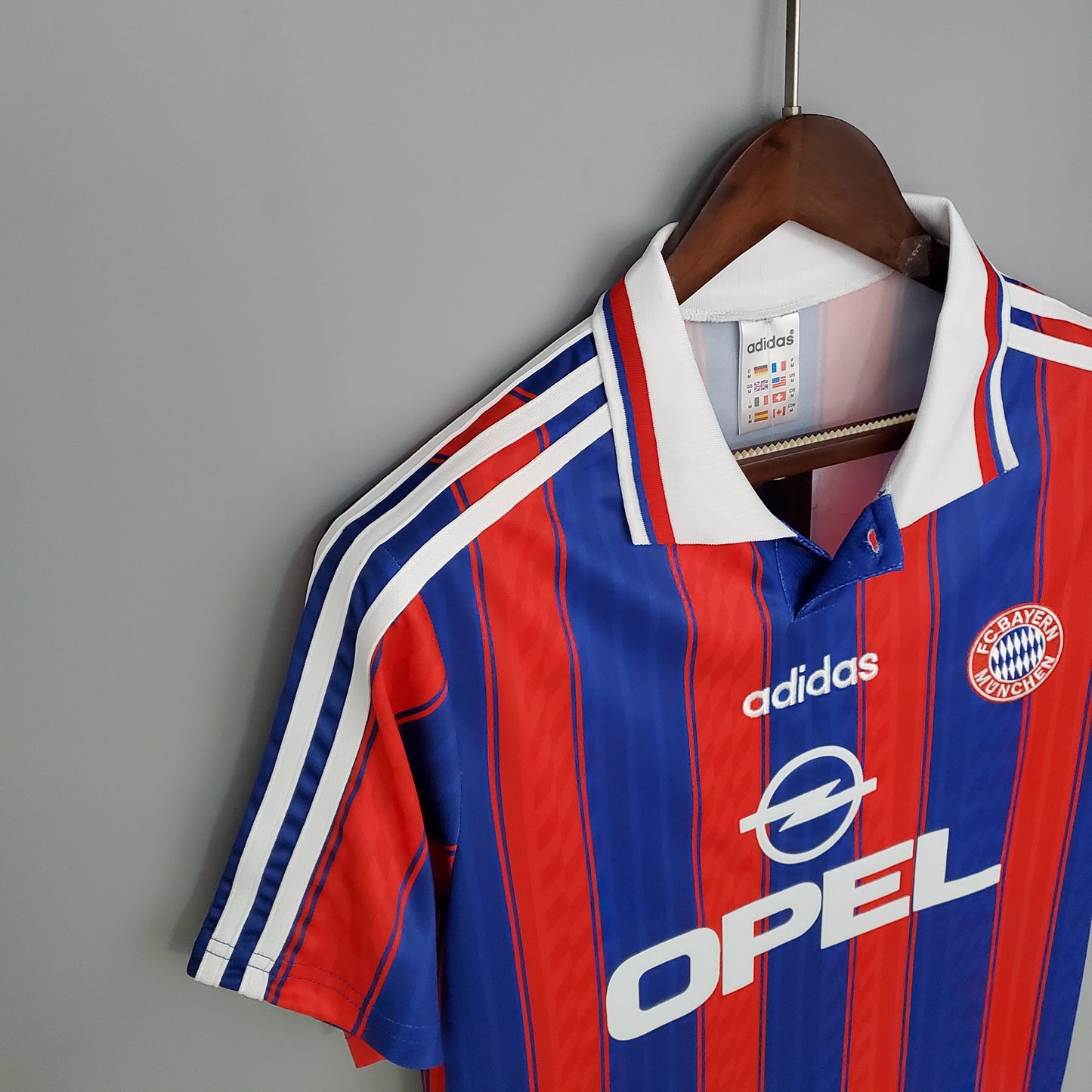 Bayern Munich 1995-97 Retro Jersey
