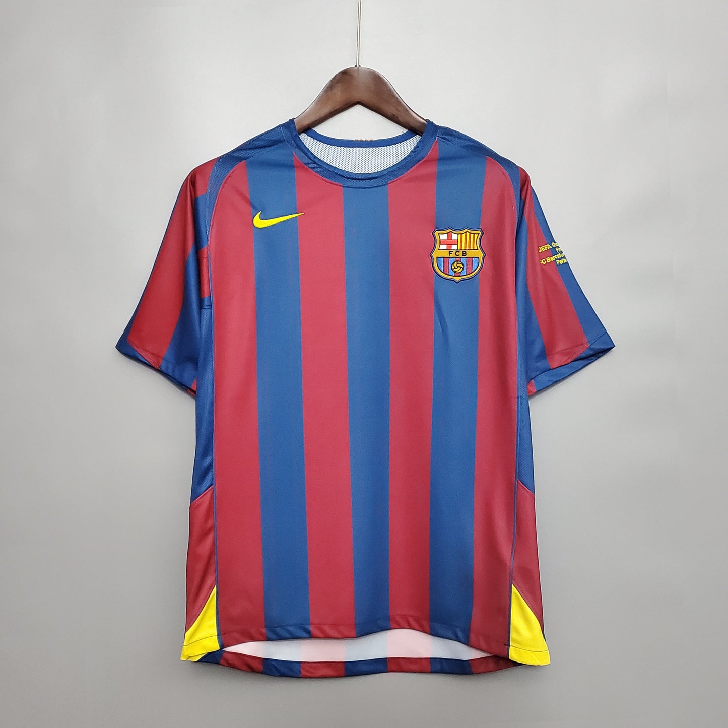 FC Barcelona 2005-06 Home Jersey