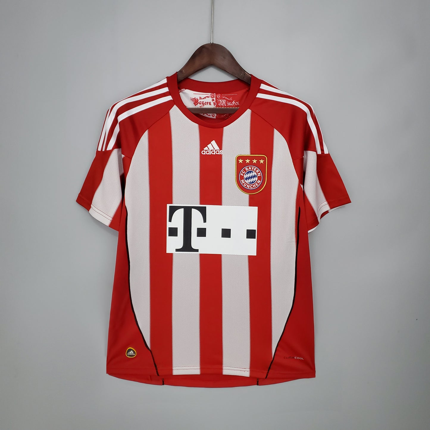 Bayern Munich 2010-11 Retro Jersey