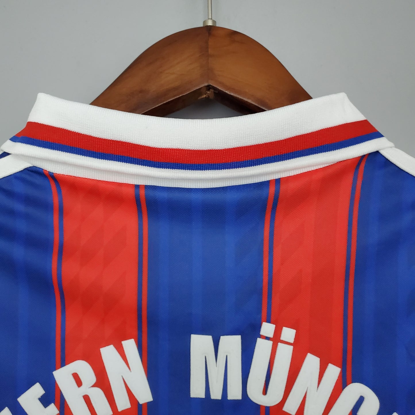 Bayern Munich 1995-97 Retro Jersey