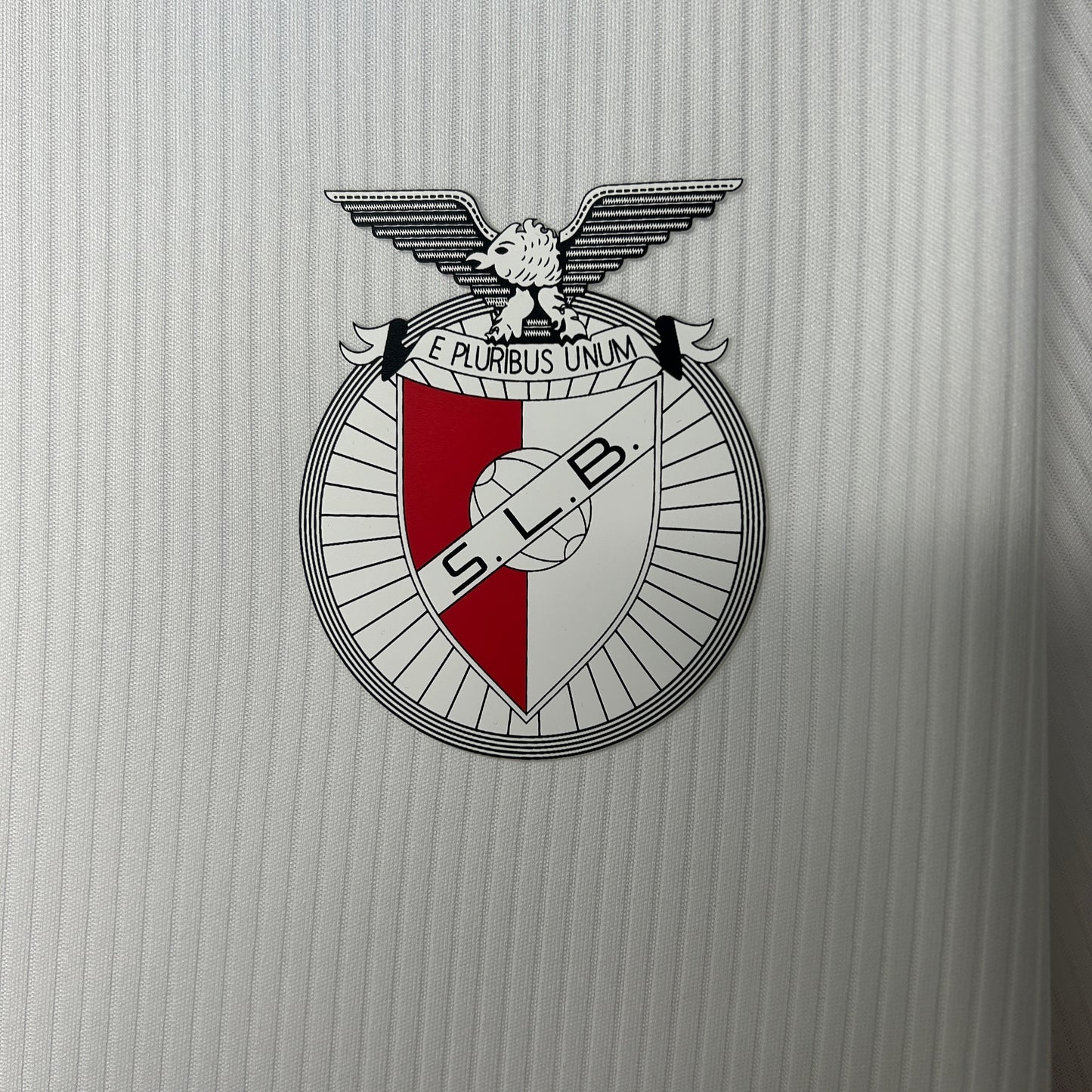 Benfica 25/26 Conmemorative Kit