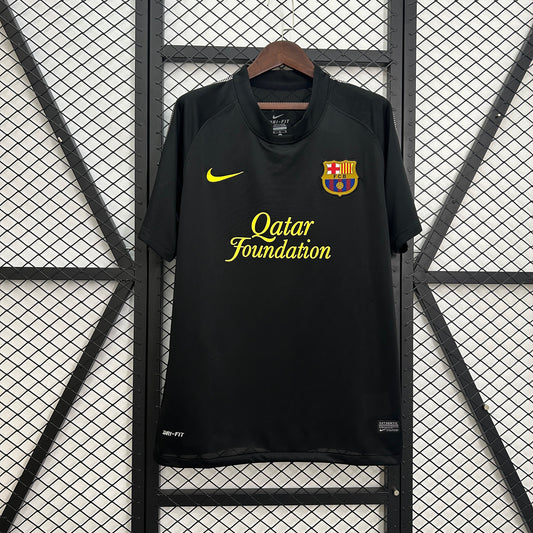 FC Barcelona 11-12 Away Kit