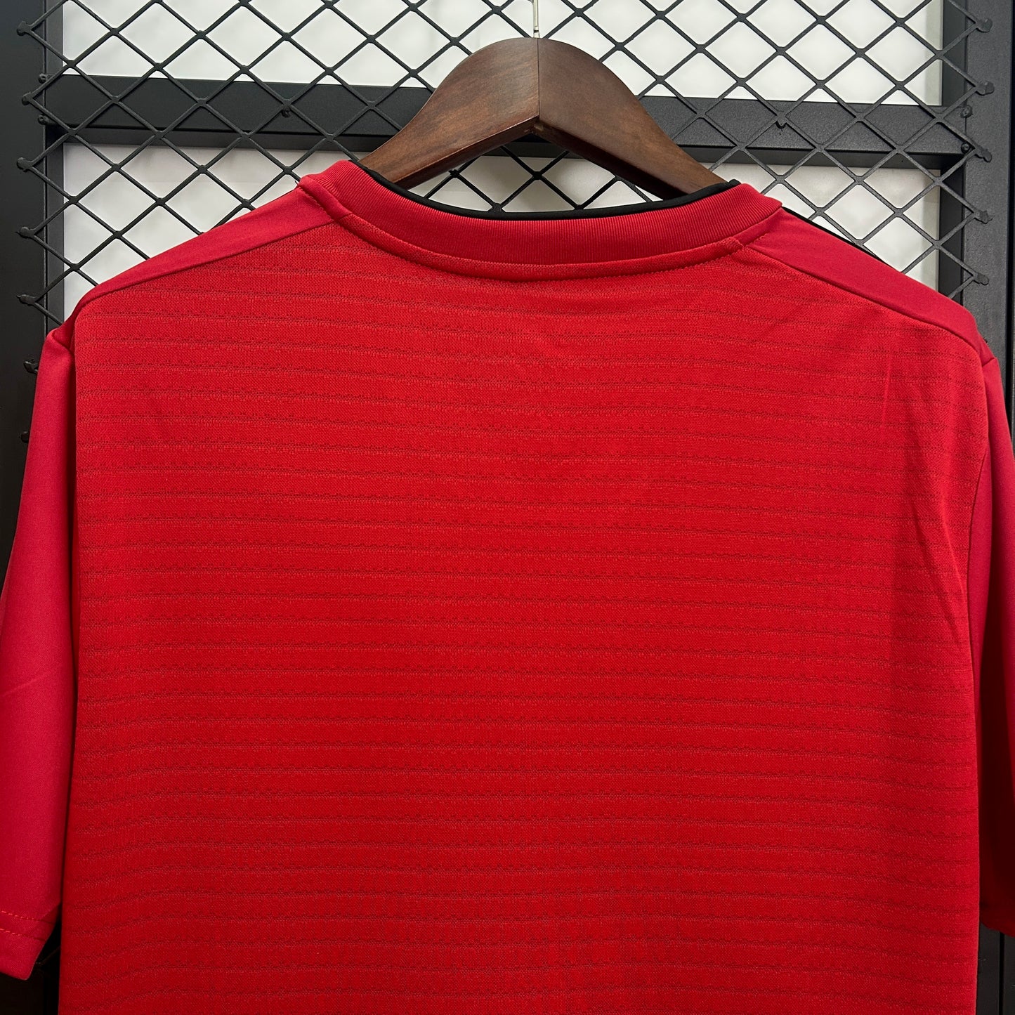 Manchester United 18-19 Home Kit