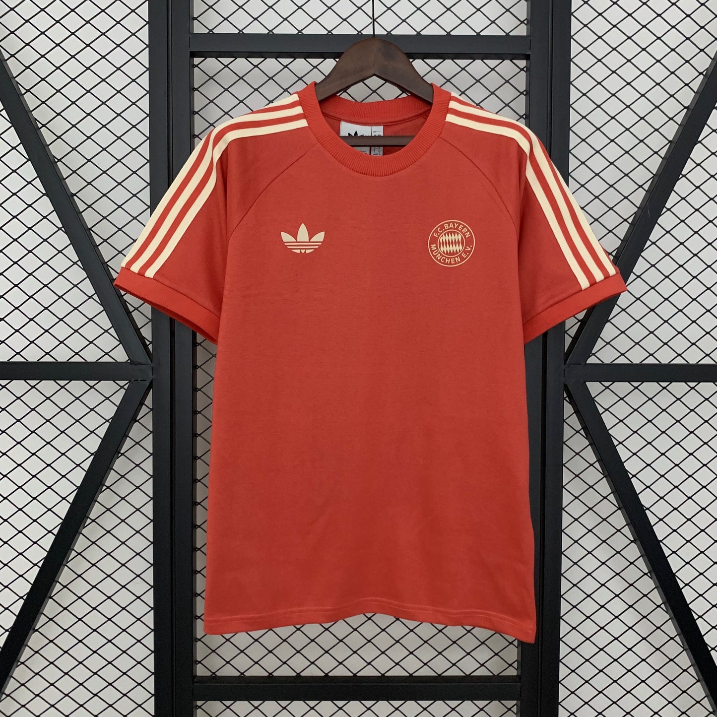 Bayern Munich Adicolor Classics Kit