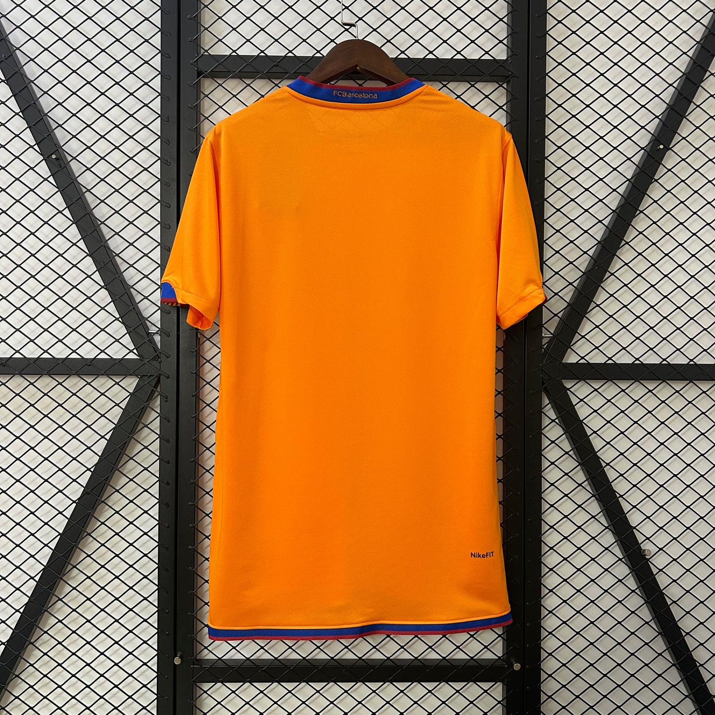 Barcelona 06/07 Away Kit