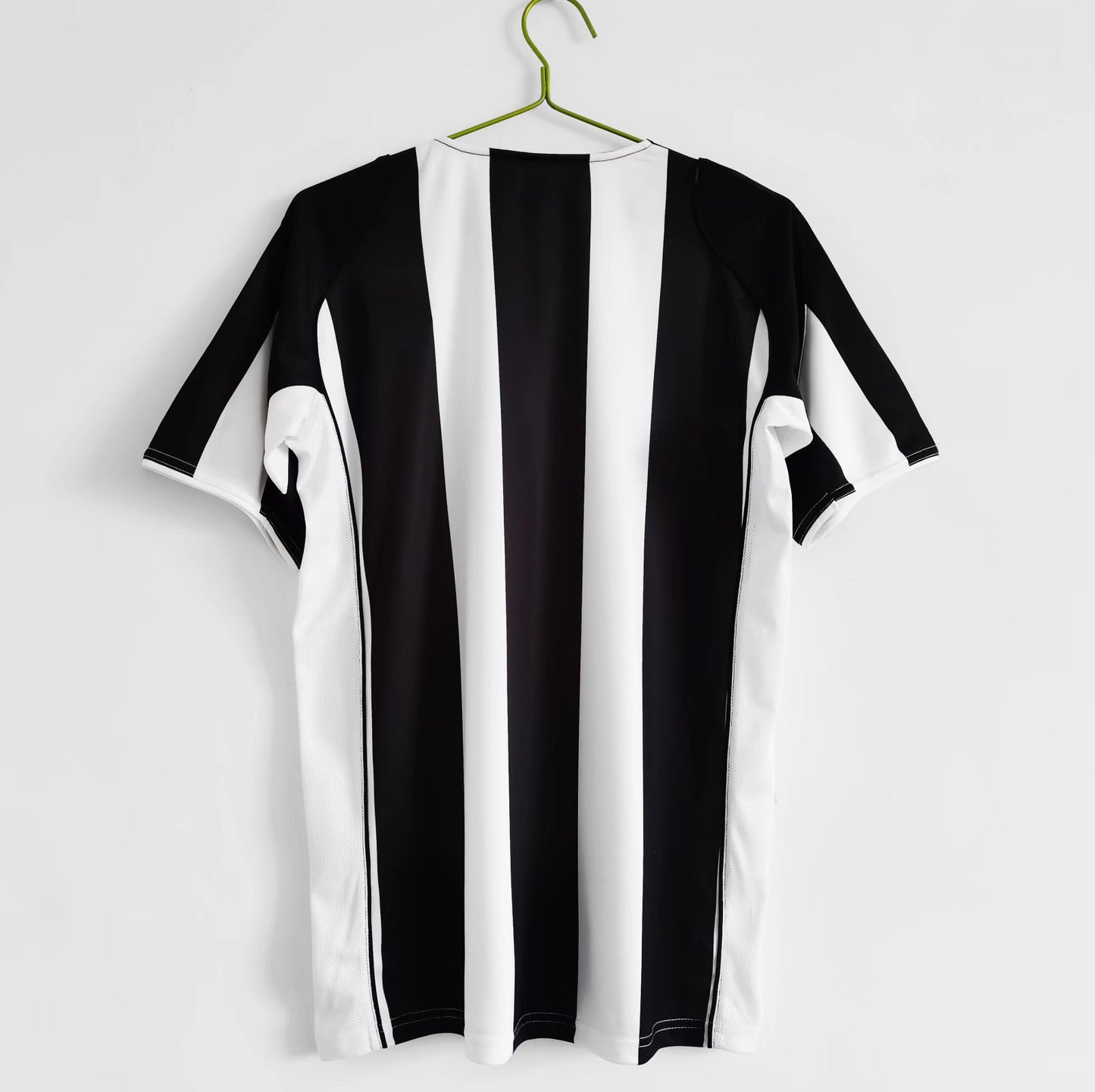 Juventus 2004-05 Retro Home Jersey