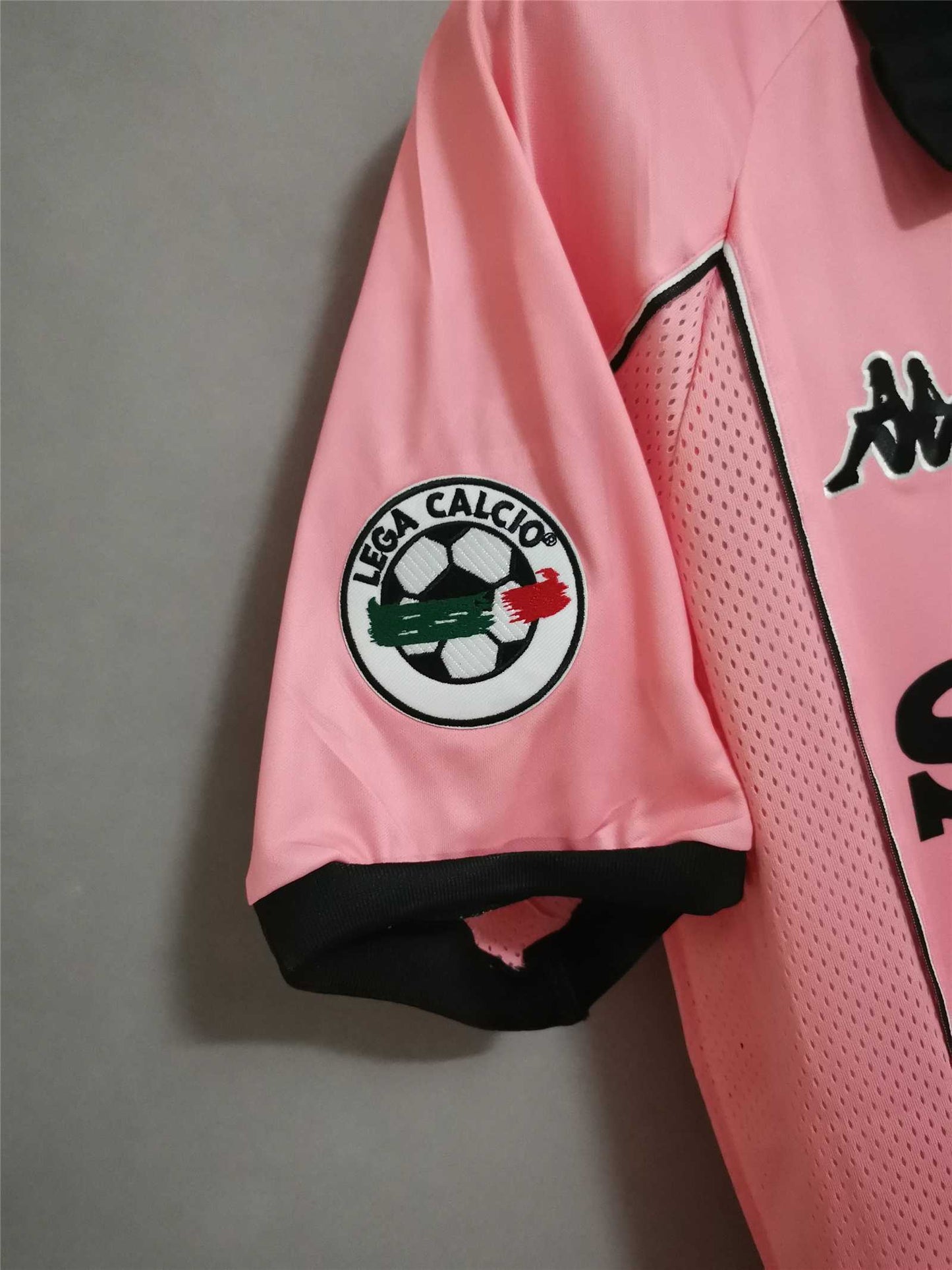 Juventus 1997-98 Retro Away Jersey