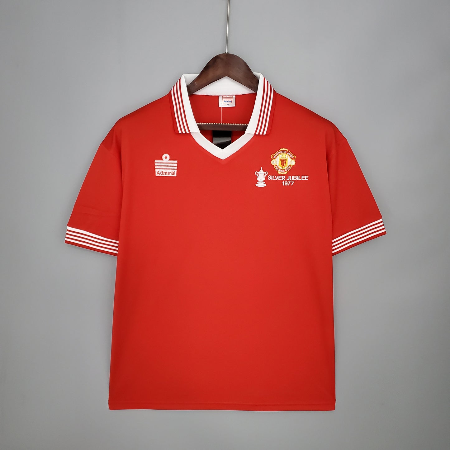 Manchester United 1977 Retro Jersey