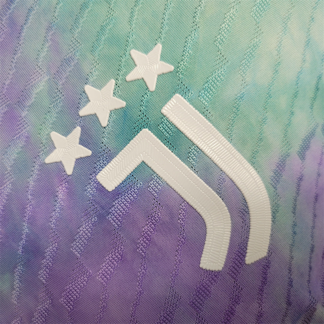 Juventus Dye Special Edition Kit