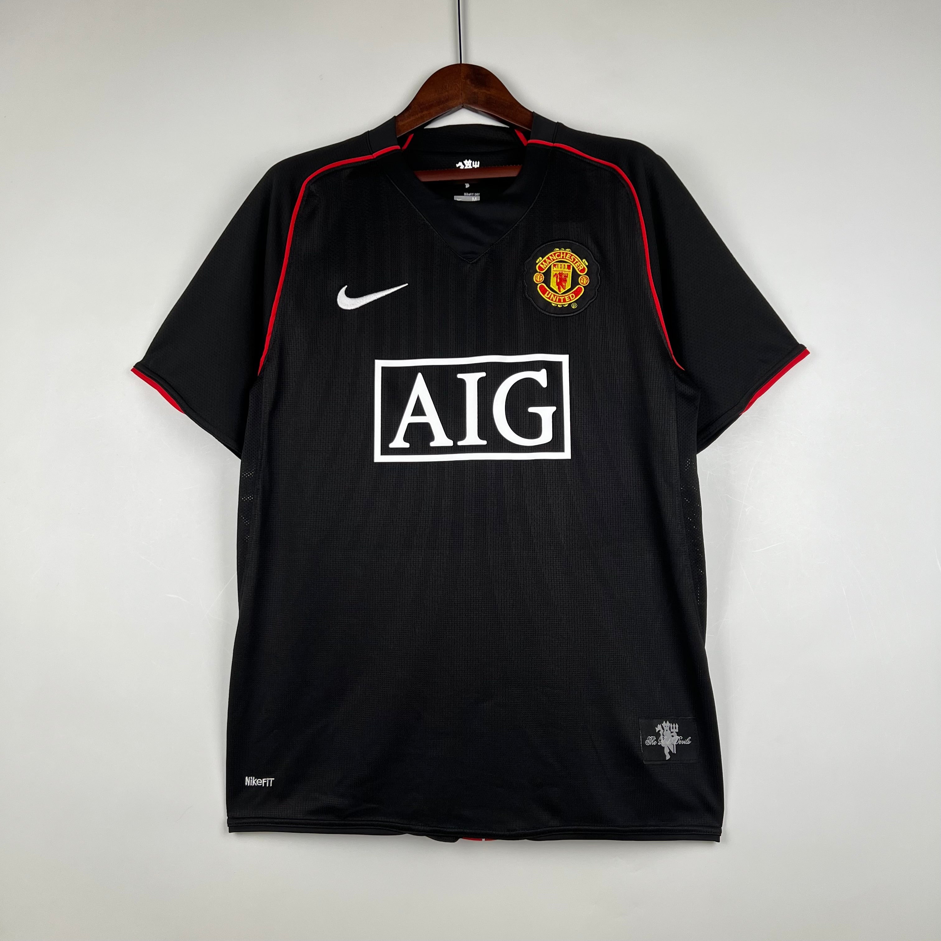 Manchester United 07/08 Retro Kit