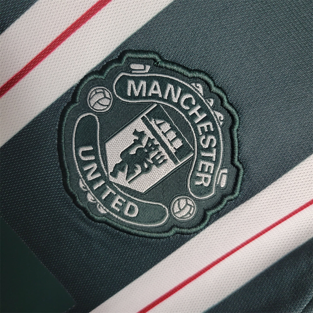 Manchester United Away 2023-24 Kit