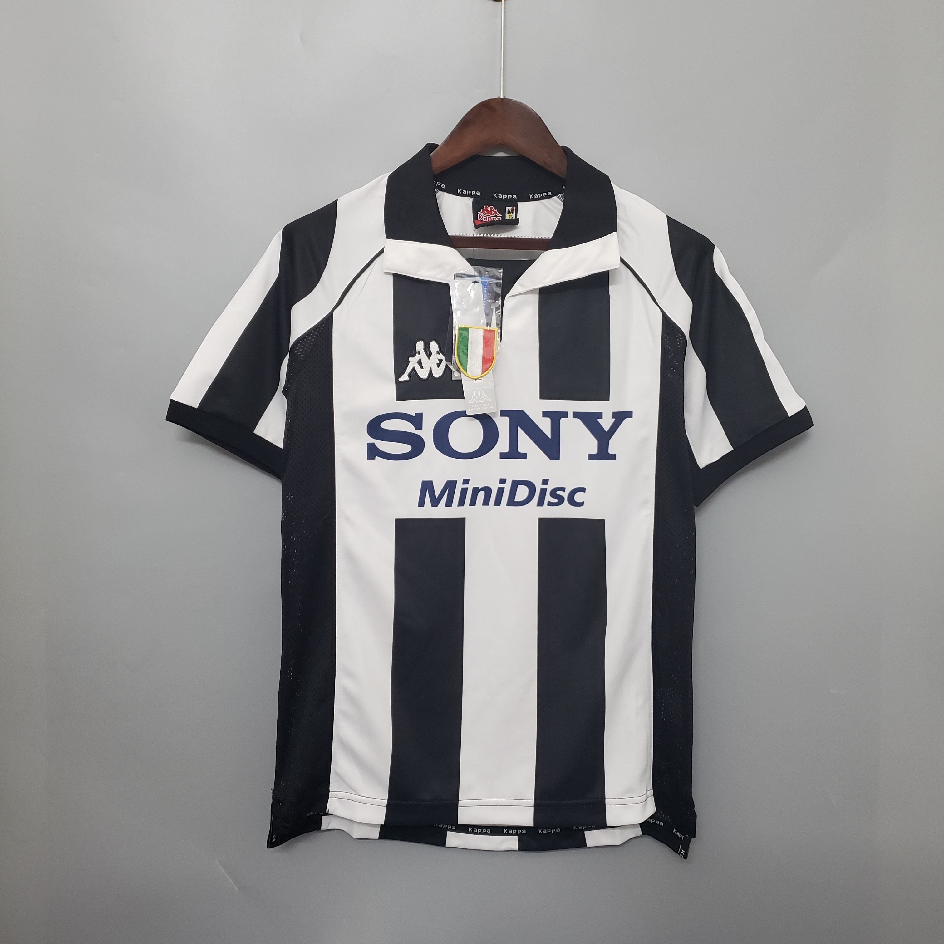 Juventus 1997-98 Retro Home Jersey