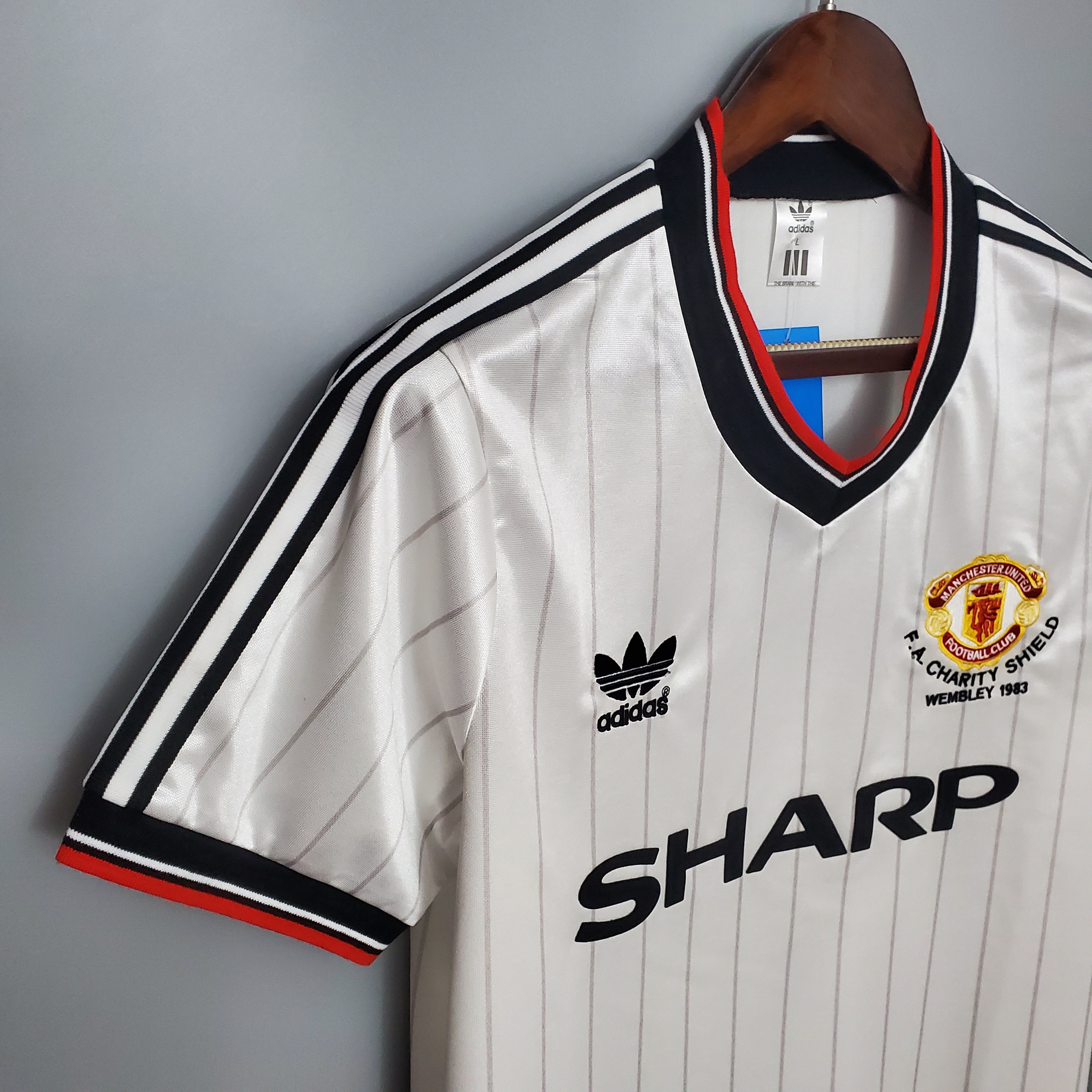Manchester United 1983-84 Retro Away Jersey