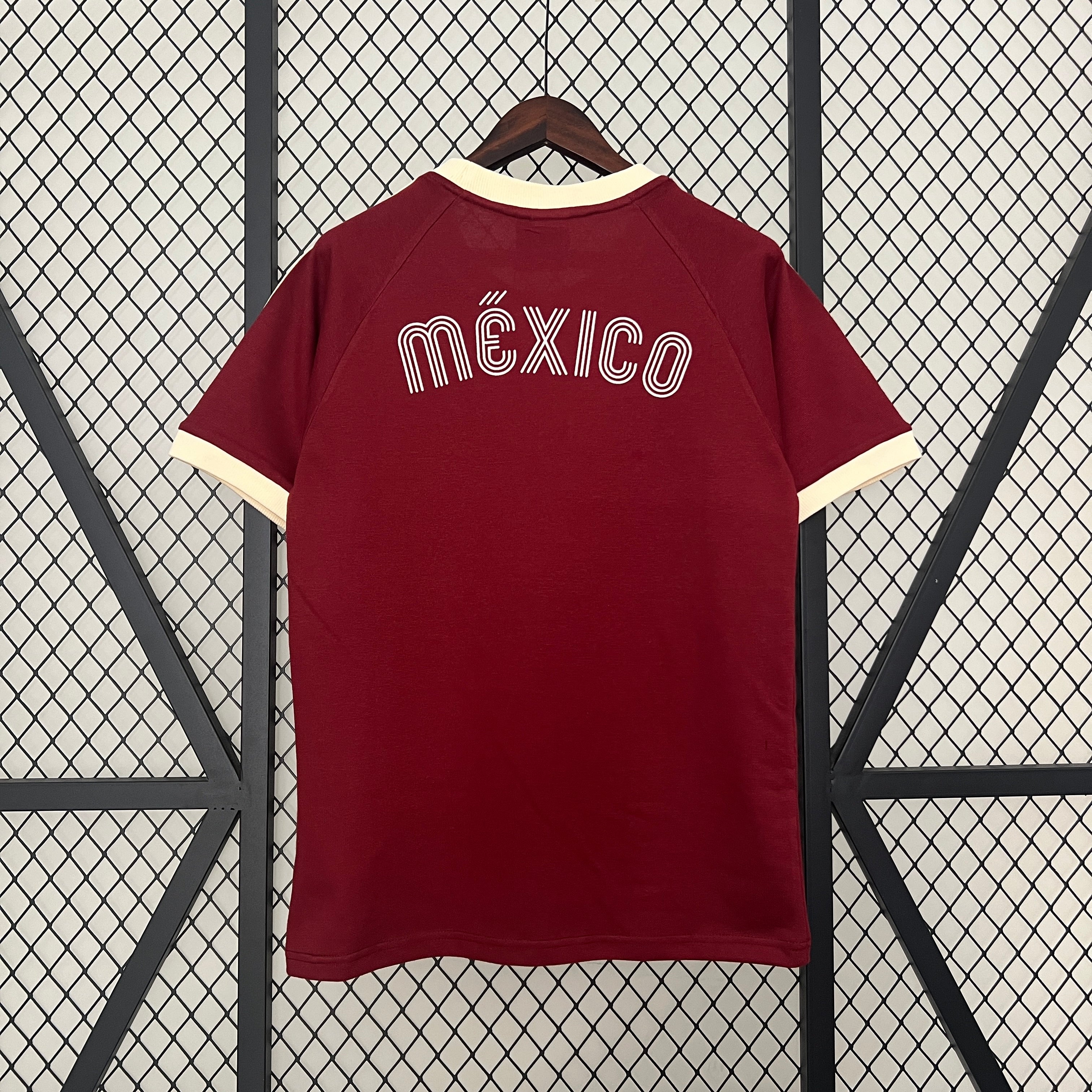 Mexico Retro Special Edition Burgundy Kit