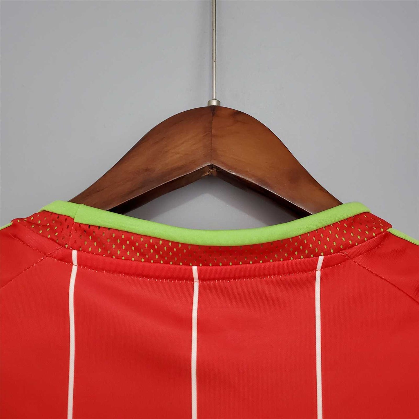 Wales 2015-2016 Jersey