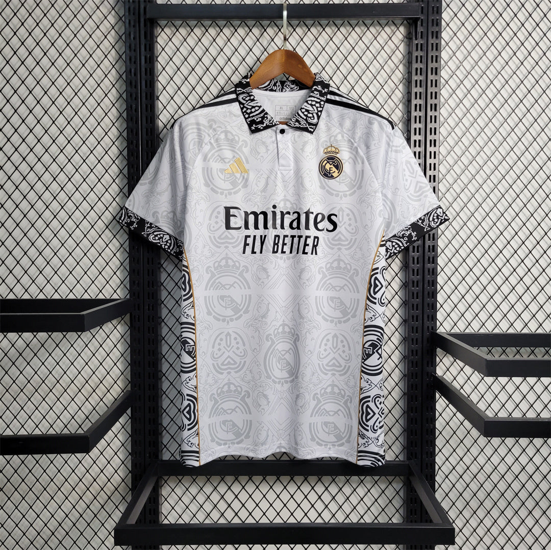 Real Madrid Royal Edition Kit