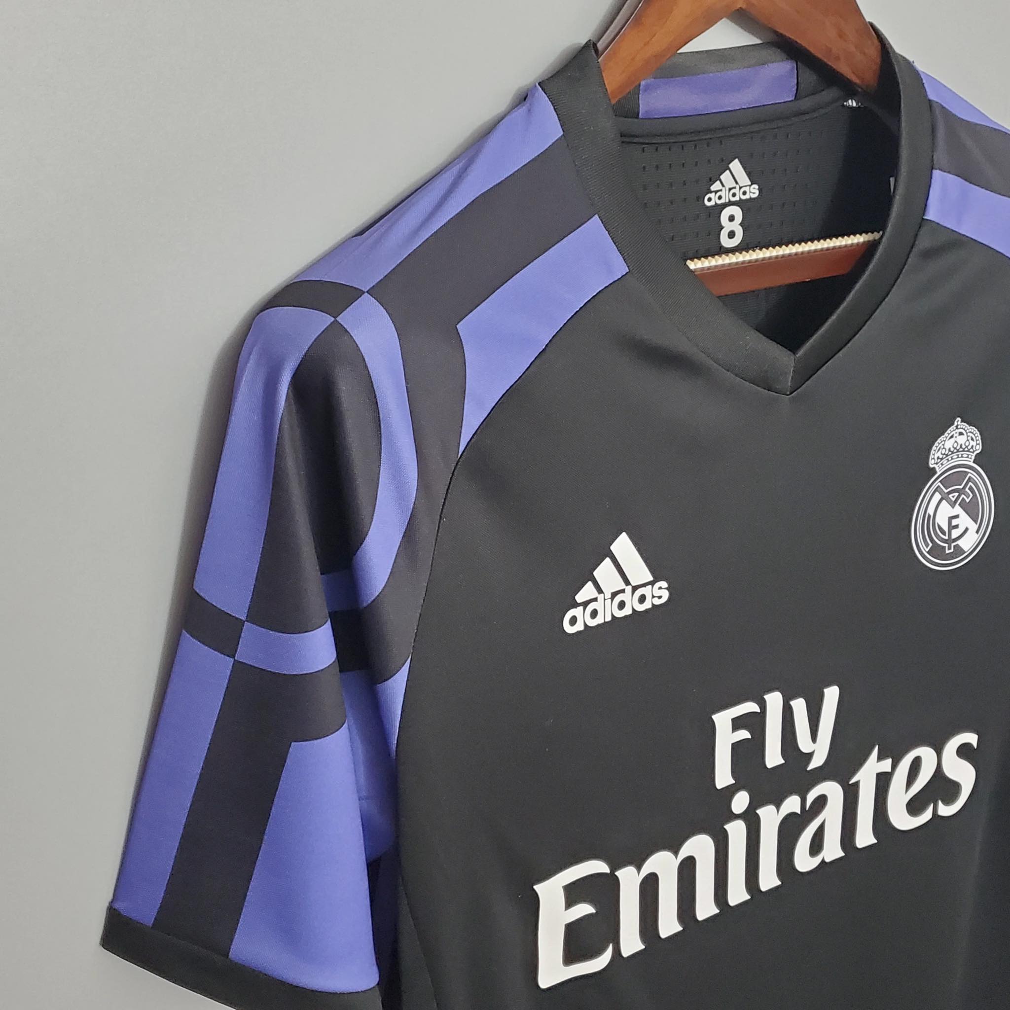Real Madrid 2015-16 Away Kit