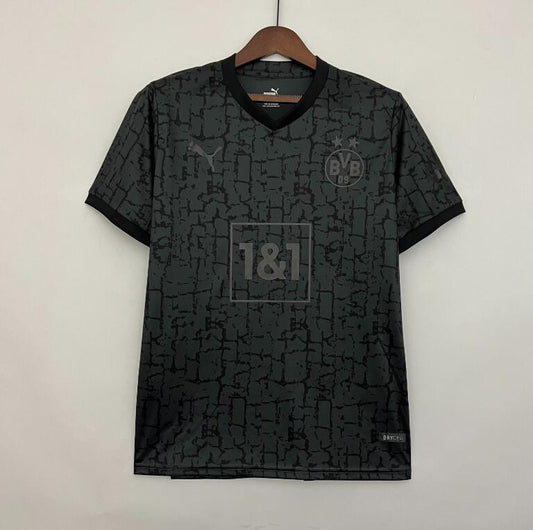 Borussia Dortmund Dark Special Edition Kit