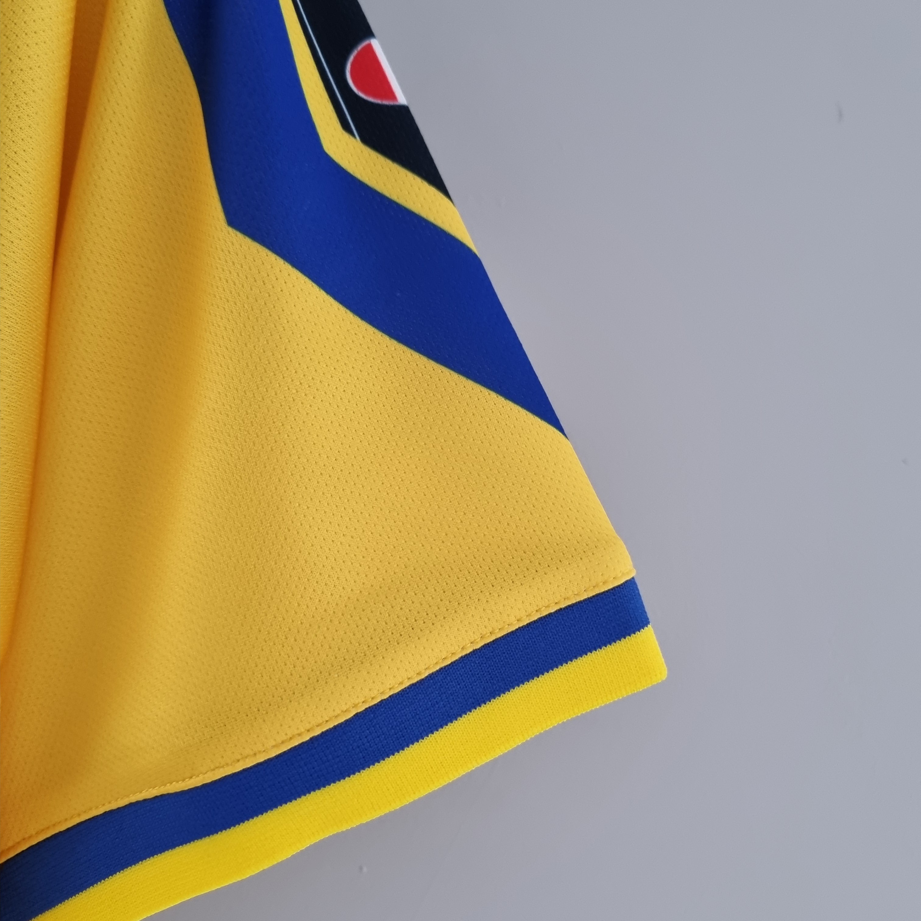 Parma 1999-00 Home Jersey