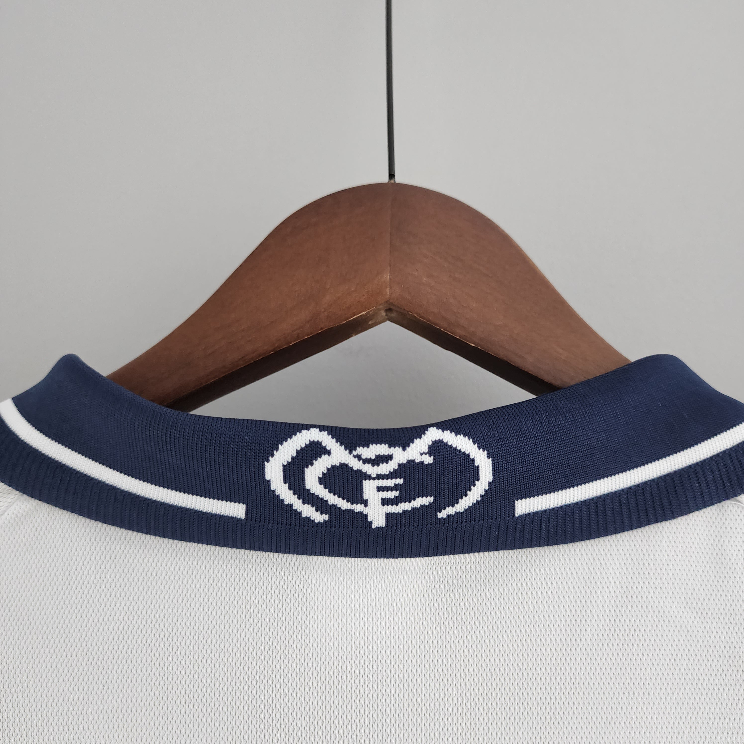 Real Madrid 2000-01 Home Jersey