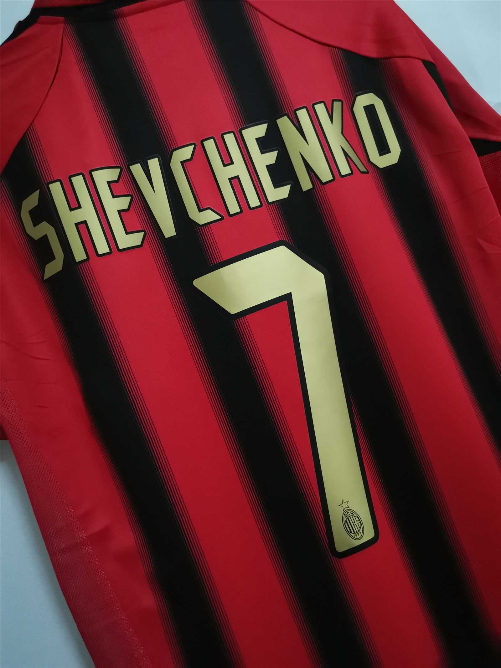 AC Milan 2004-05 Retro Home Jersey