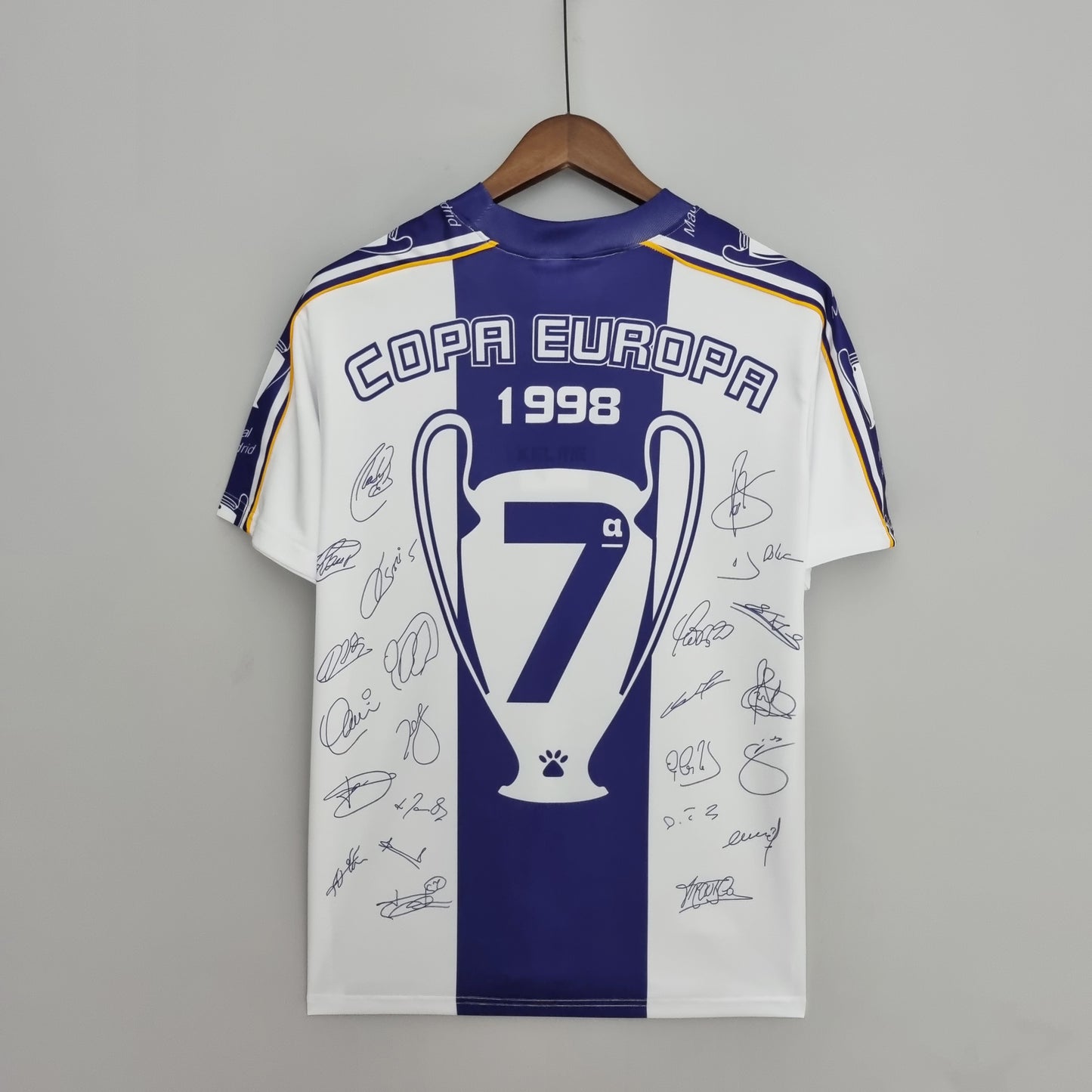 Real Madrid 1997-98 Retro Jersey