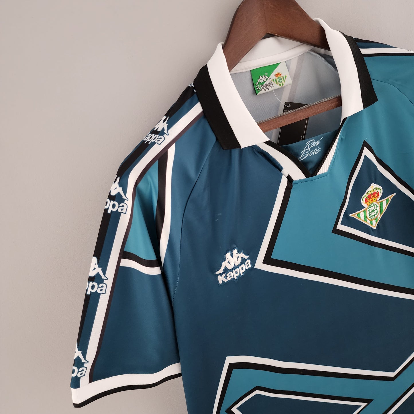 Real Betis 1995-97 Away Retro Jersey