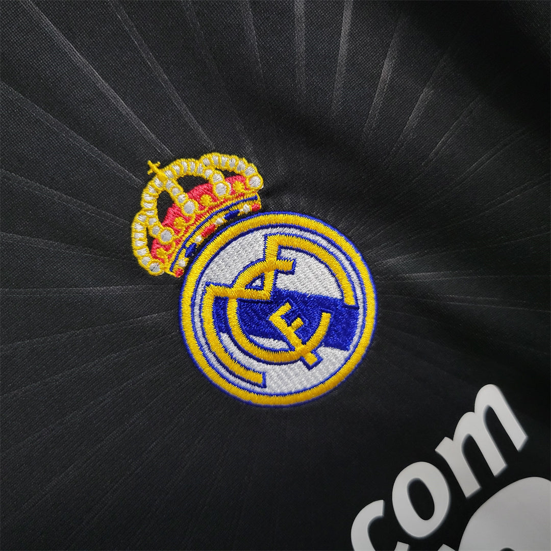 Real Madrid 2010-11 Away Jersey