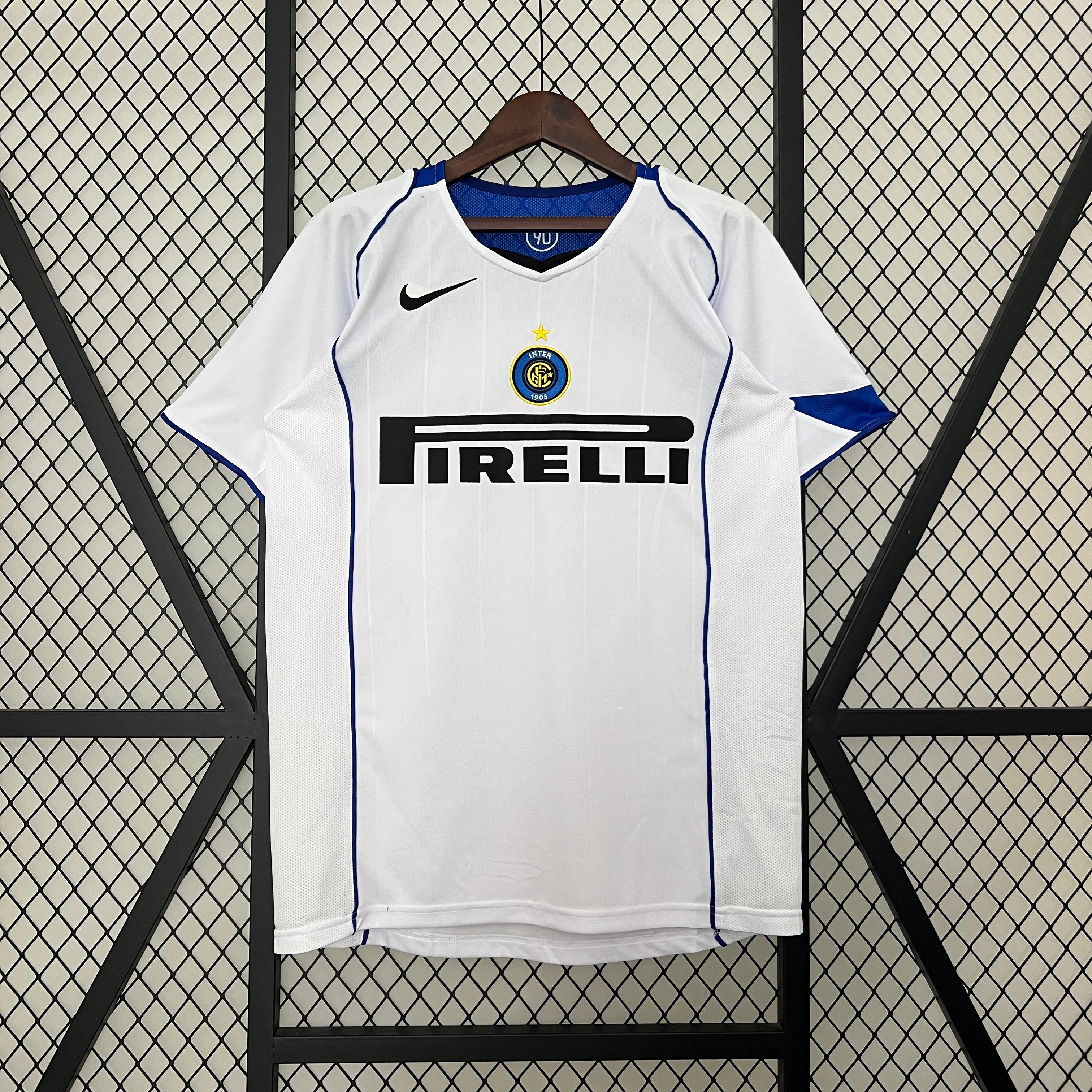 Inter Milan 04/05 Away