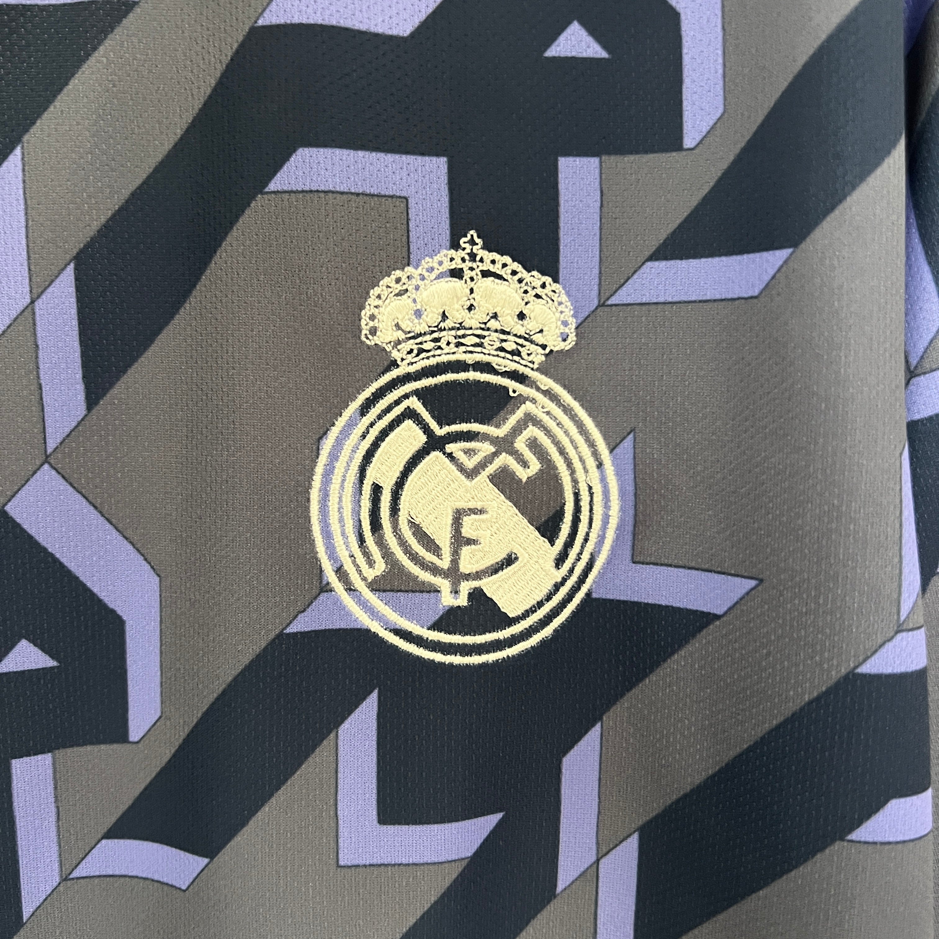 Real Madrid Training 24/25 Kit