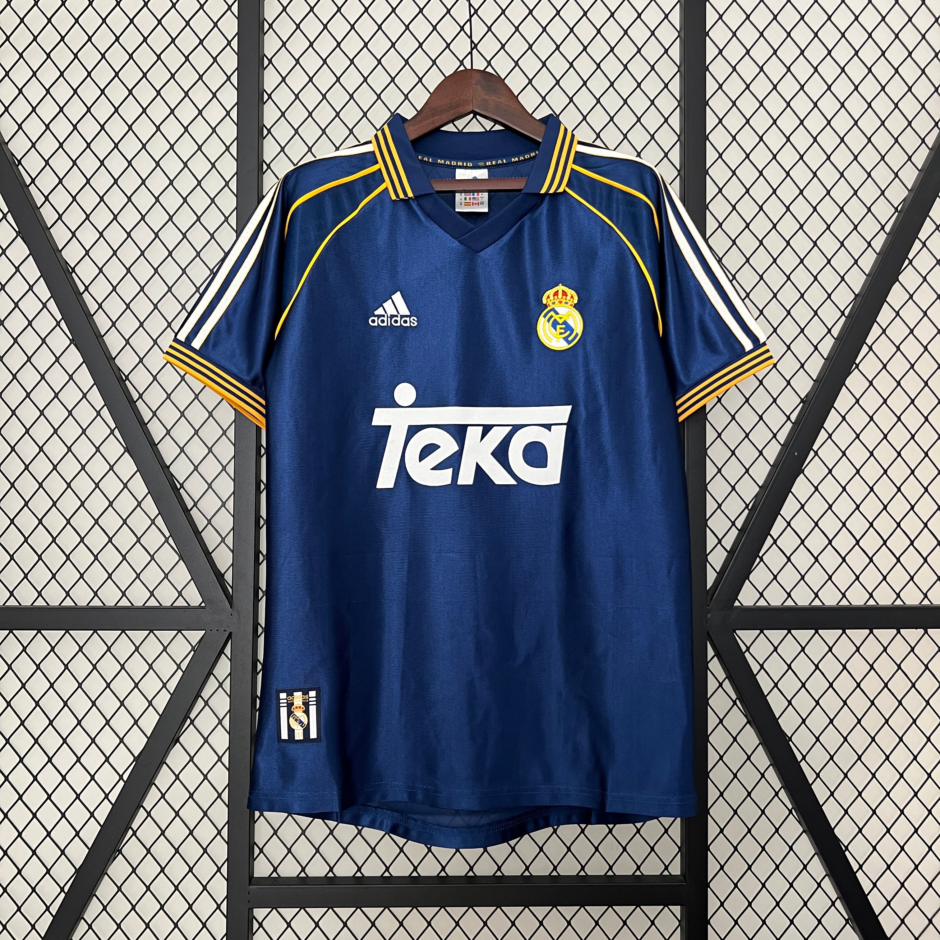 Real Madrid 98/00 Third Away Kit