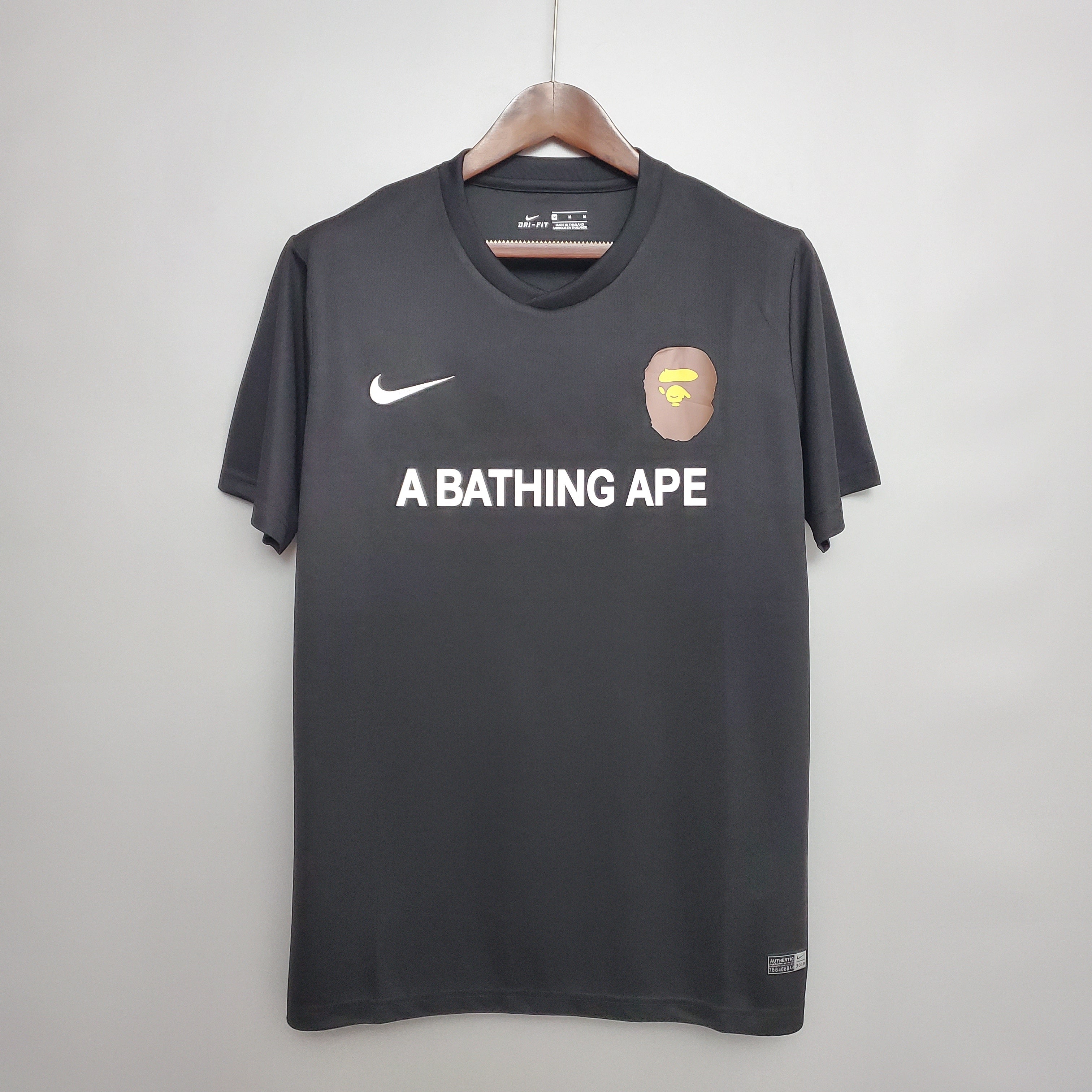 A BATHING APE Football Kit