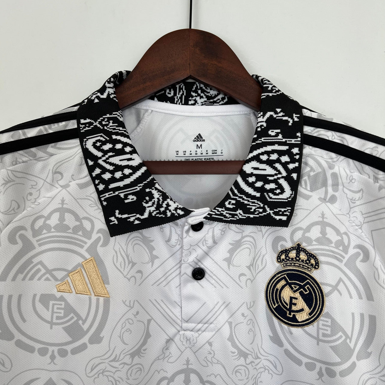 Real Madrid Royal Edition Kit