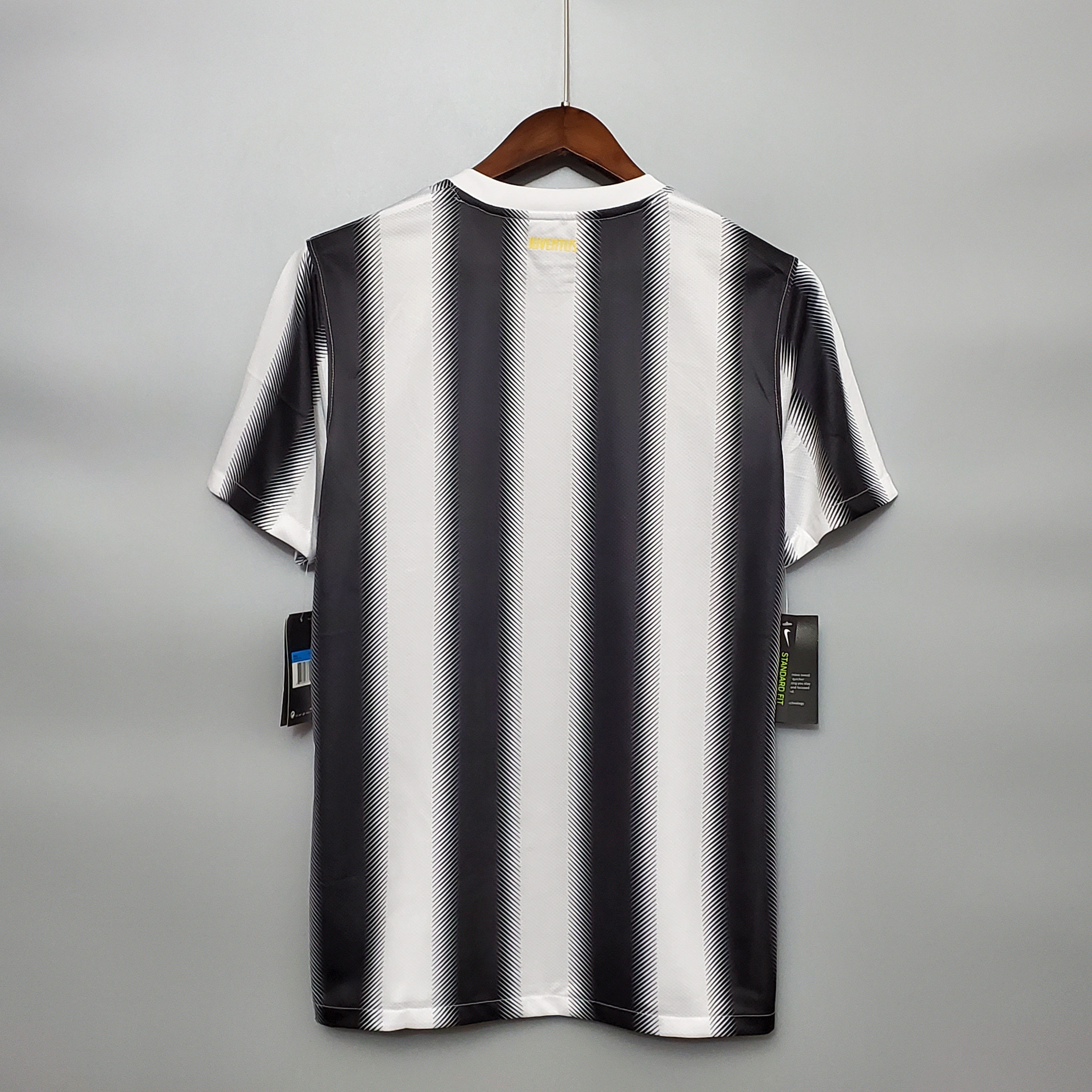 Juventus 2011-12 Home Jersey