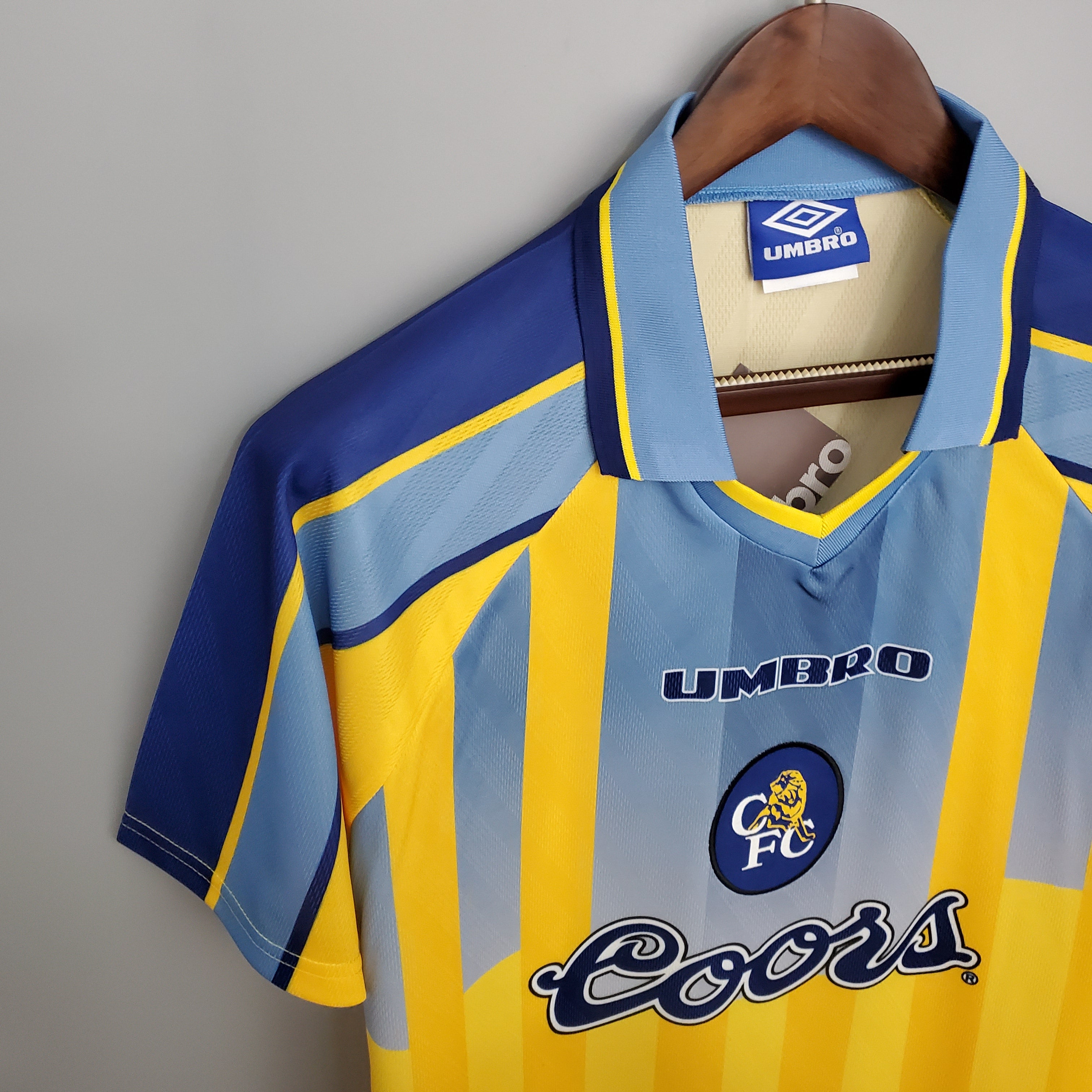 Chelsea 1995-97 Retro Away Jersey