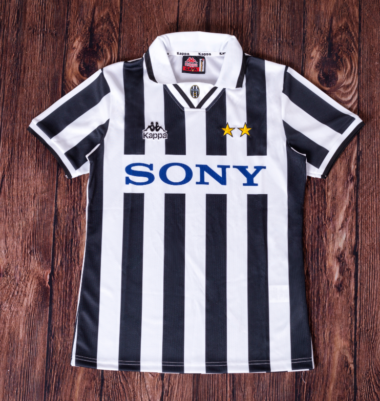 Juventus 1995-97 Retro Home Jersey