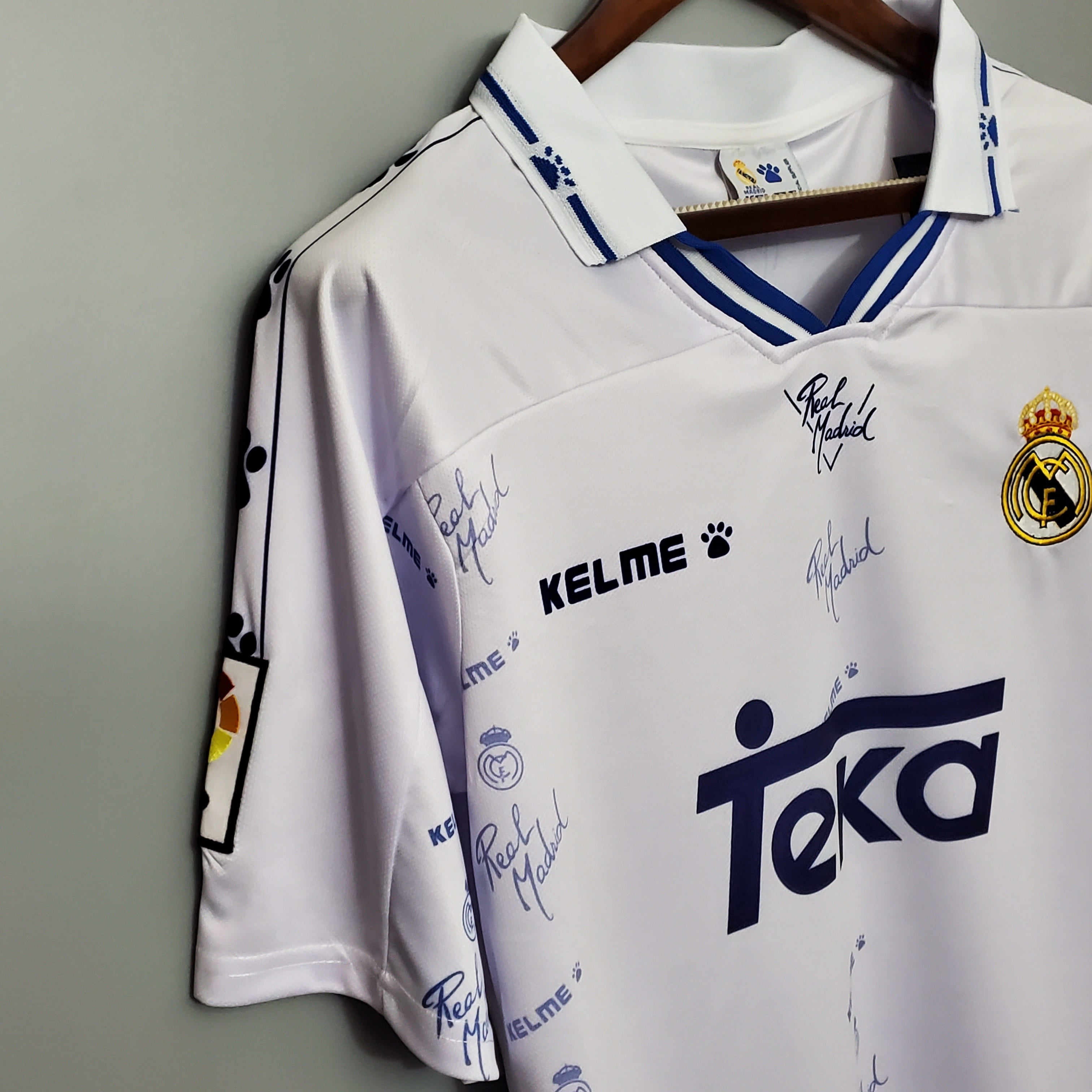 Real Madrid 1994-96 Home Jersey