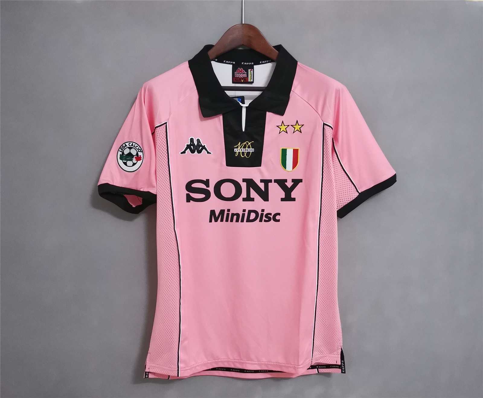 Juventus 1997-98 Retro Away Jersey