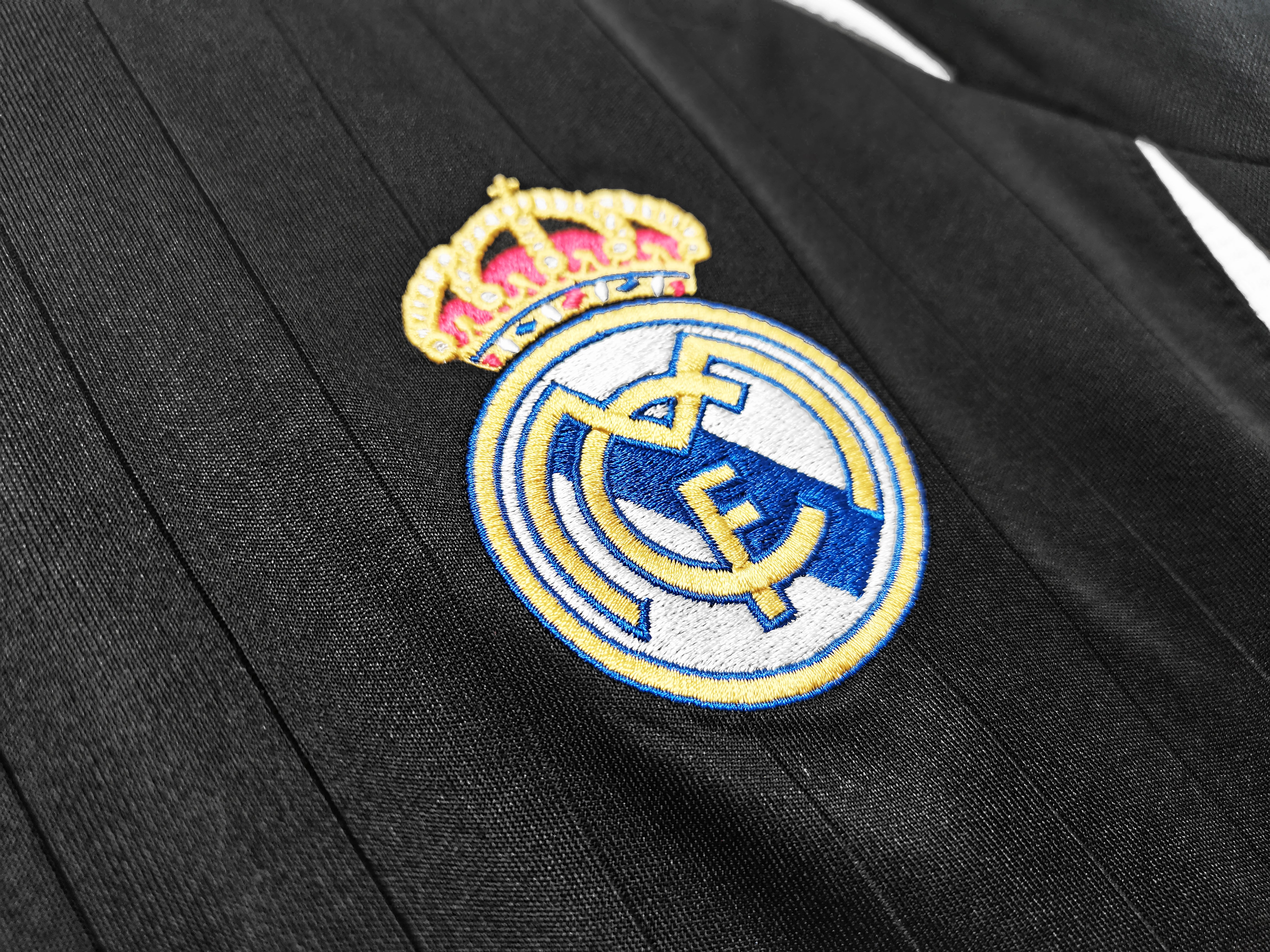 Real Madrid 2006-07 Third Jersey