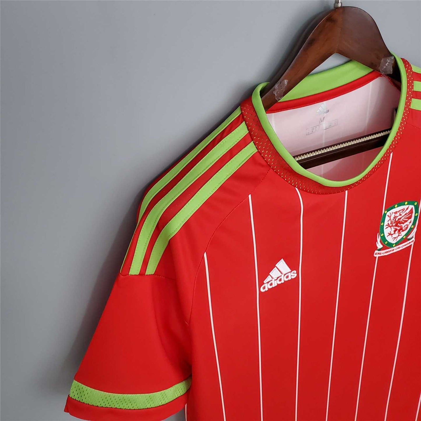 Wales 2015-2016 Jersey